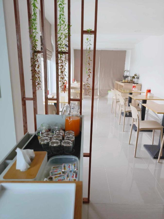 Snow House Buriram Hotel Eksteriør billede