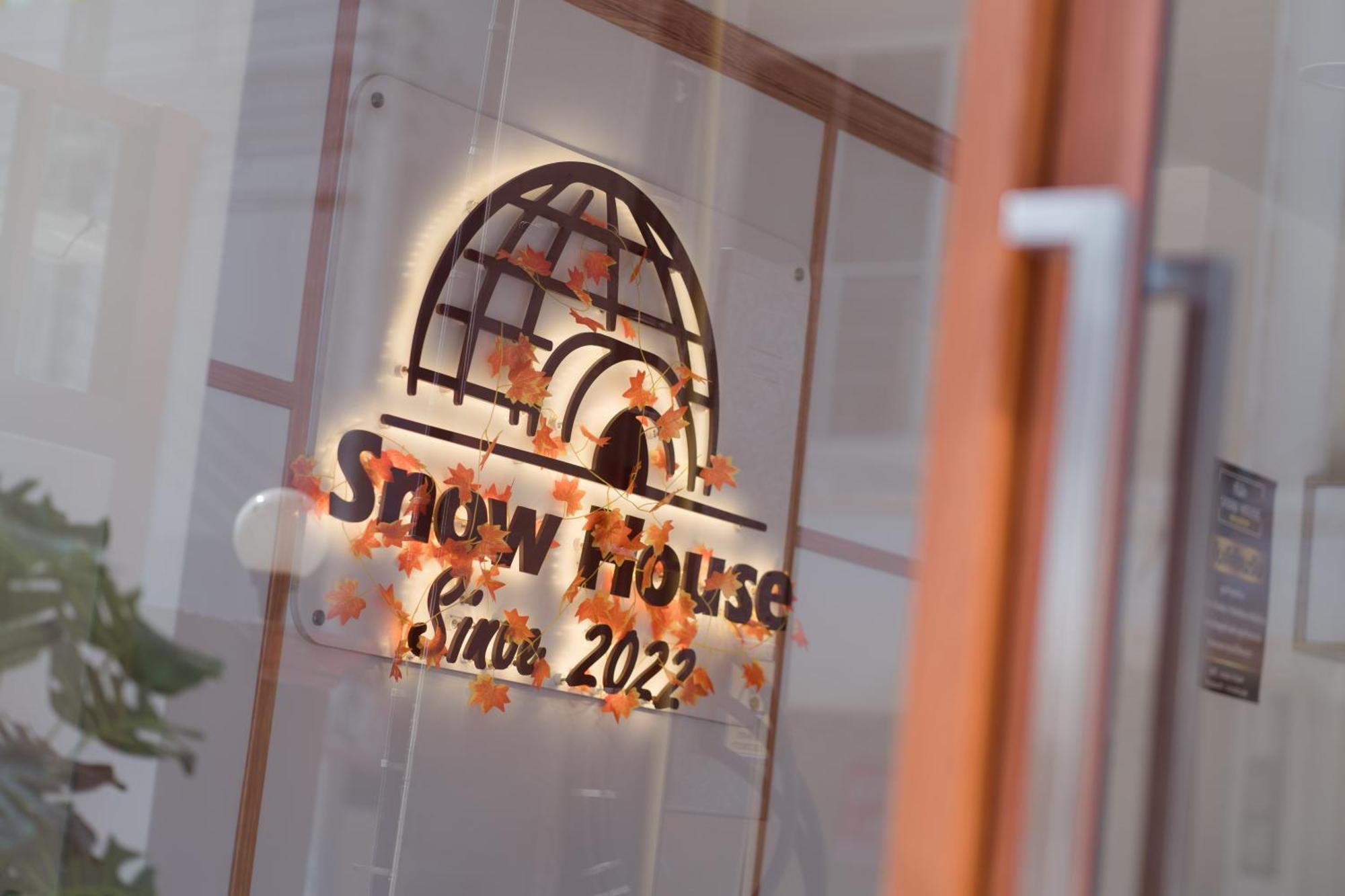 Snow House Buriram Hotel Eksteriør billede